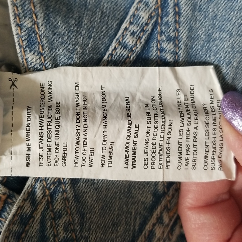 🥳 Host Pick 🥳Garage Lightwash Denim Distressed Bib Overalls - Picture 9 of 12